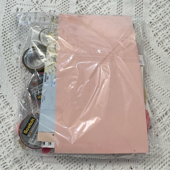 DIY Junk Journal Mystery Surprise Kit - ‘Pink’ - Vintage Ephemera 100 + PIECES - Picture 4 of 5